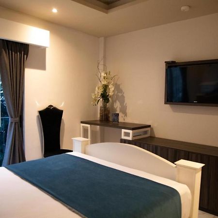 Hotel Boutique Monarca El Paraiso Екстер'єр фото